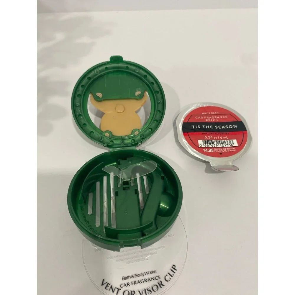 Bath & Body Works Christmas Holiday Car Vent Visor Clip with Refill